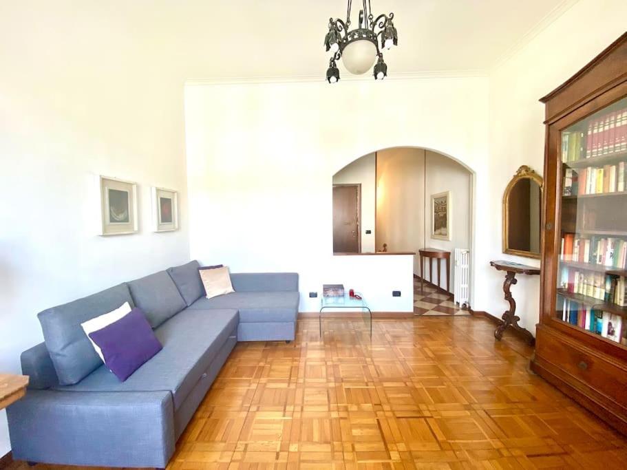 Casa Gramsci Milão Exterior foto